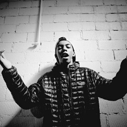 Bishop Nehru feat. Que Hampton – MansSin (Official Video)